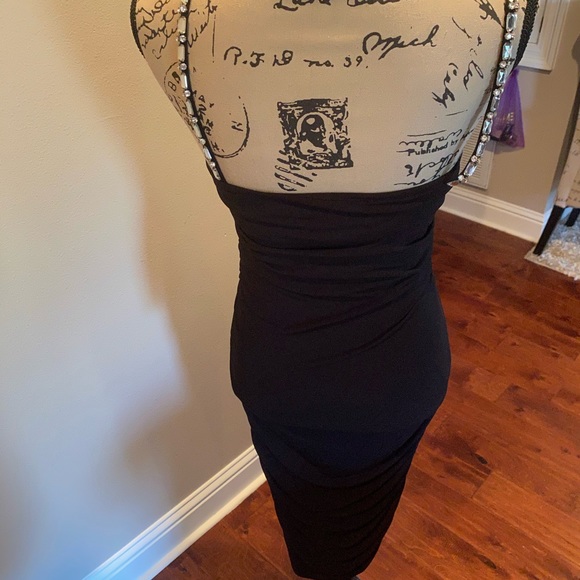 Semi Formal Party Dress - Picture 3 of 8